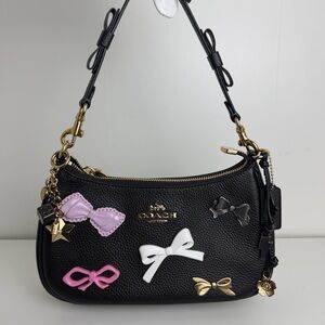 NWT Coach Teri Shoulder Bag With Bows And Charms